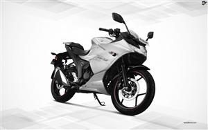 Suzuki Gixxer SF 150 silver bike